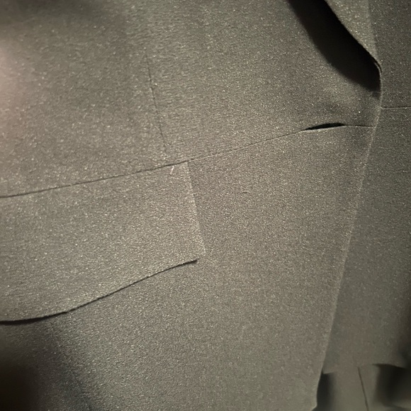 Three piece Talbots Black suit, all size 8 - Picture 16 of 16